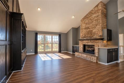 2463 Wise Road North Canton OH 44720