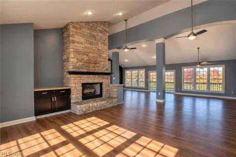 2463 Wise Road North Canton OH 44720