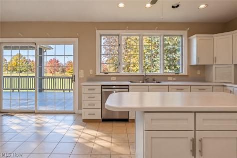 2463 Wise Road North Canton OH 44720