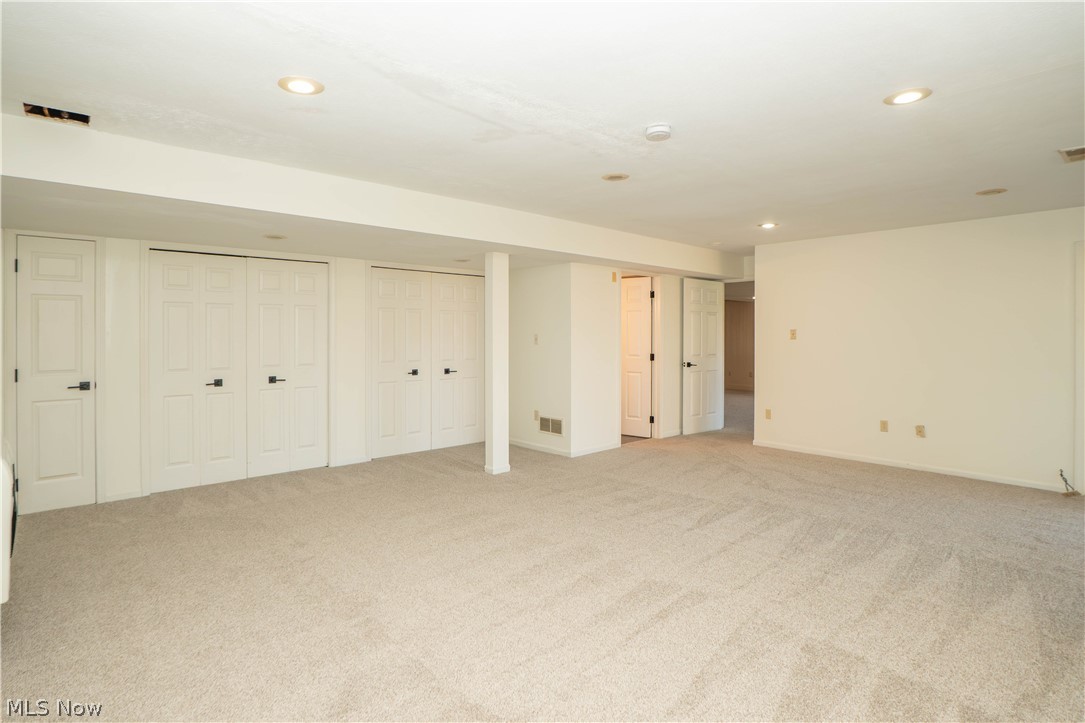 2463 Wise Road North Canton OH 44720