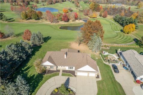 2463 Wise Road North Canton OH 44720