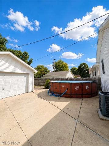 12910 Bennington Avenue Cleveland OH 44135
