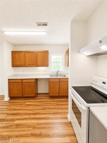12910 Bennington Avenue Cleveland OH 44135