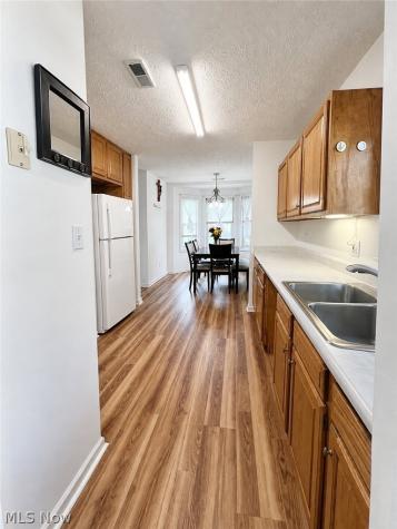 12910 Bennington Avenue Cleveland OH 44135