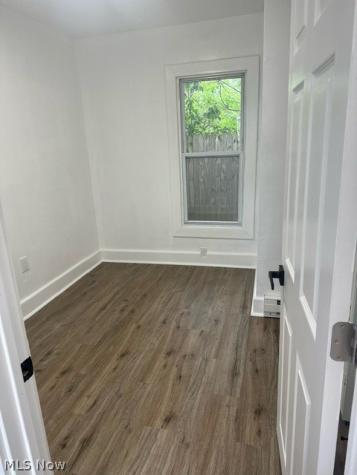 161 Fernwood Avenue Barberton OH 44203