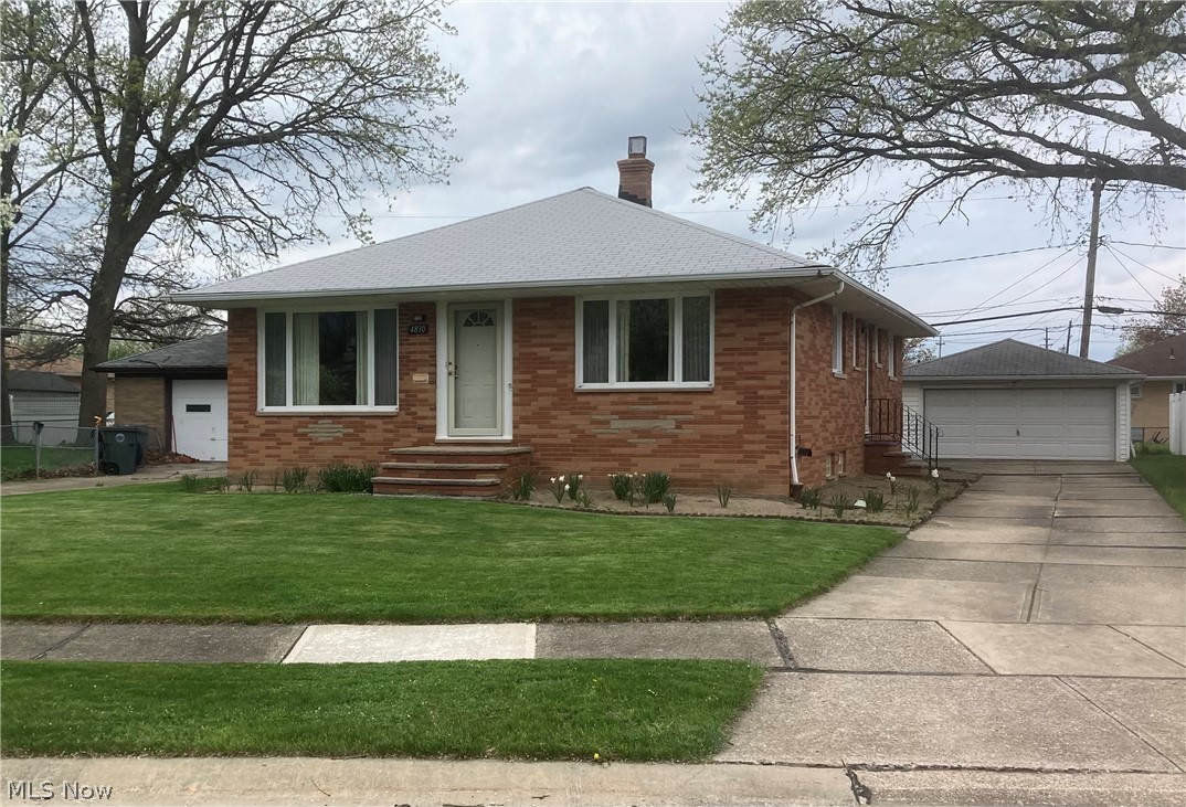 4830 Autumn Lane Brooklyn OH 44144