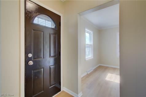 816 Devine Street Alliance OH 44601