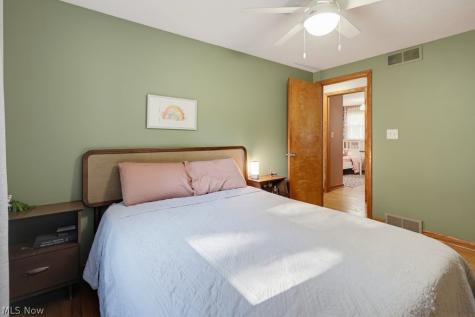 445 N Lyman Street Wadsworth OH 44281