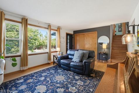 445 N Lyman Street Wadsworth OH 44281