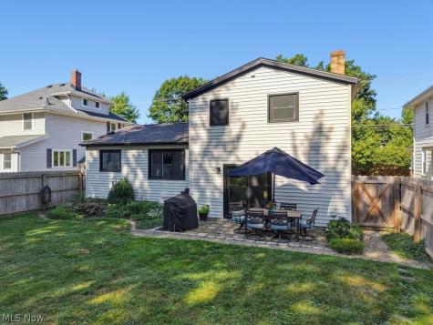 445 N Lyman Street Wadsworth OH 44281