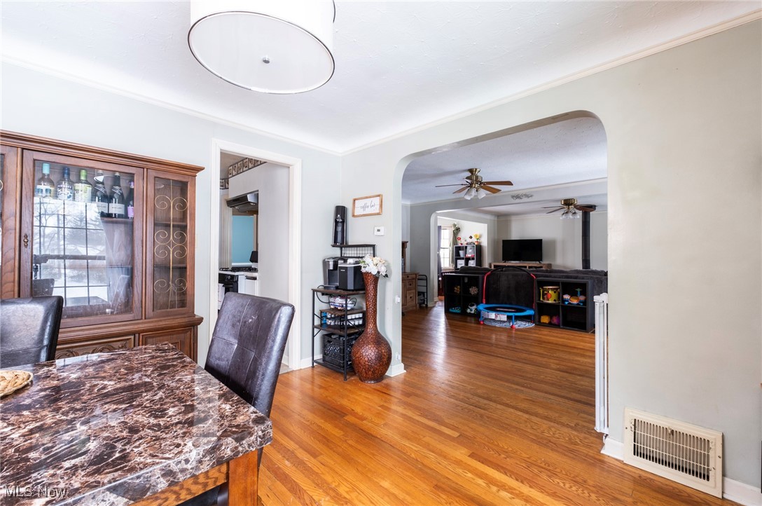14604 Roxboro Avenue Cleveland OH 44111