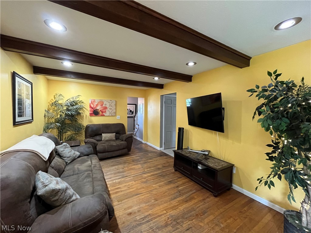 274 Dorchester Road Akron OH 44313