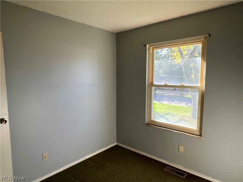 1411 E 27th Street Ashtabula OH 44004