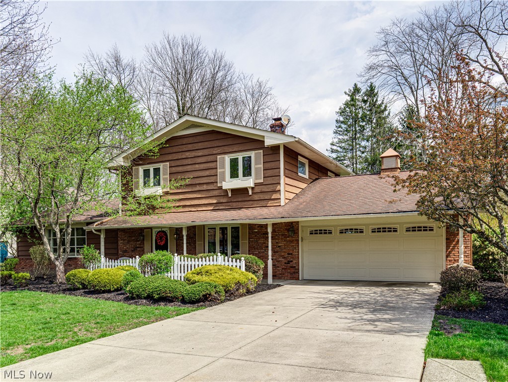 7823 Oakhurst Circle Brecksville OH 44141