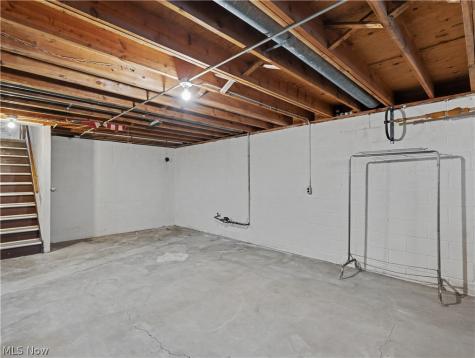 7823 Oakhurst Circle Brecksville OH 44141