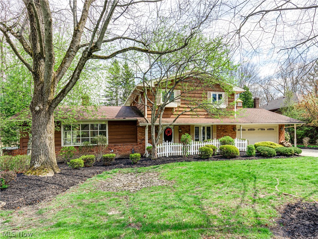 7823 Oakhurst Circle Brecksville OH 44141