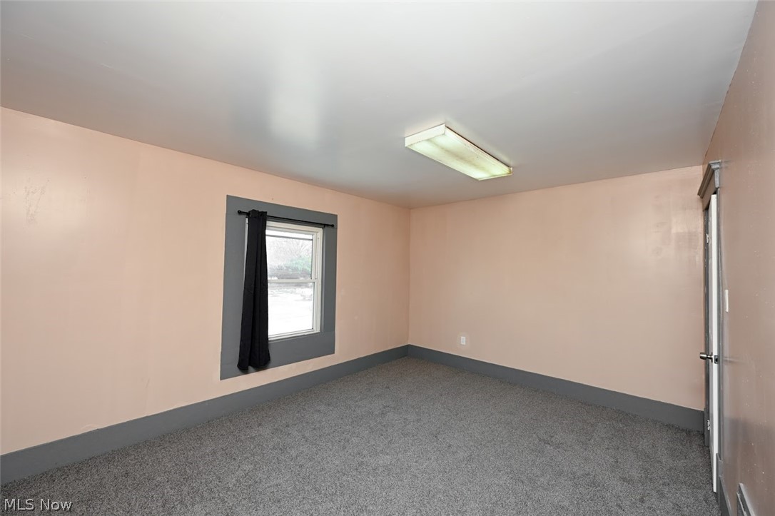 868 N Main Street Akron OH 44310