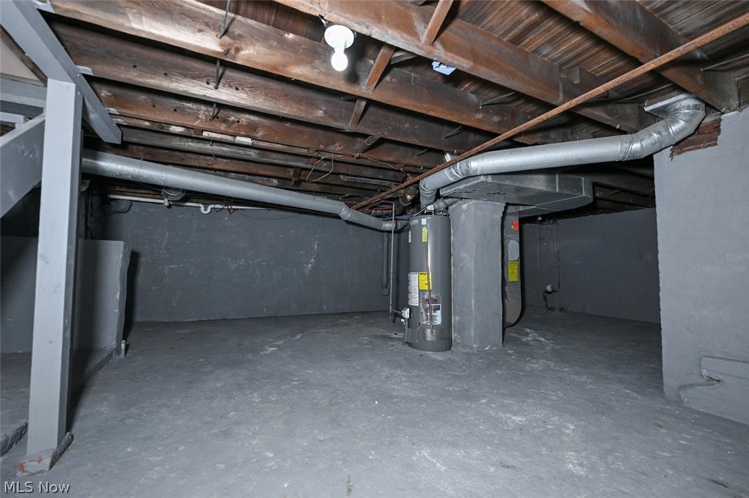 868 N Main Street Akron OH 44310