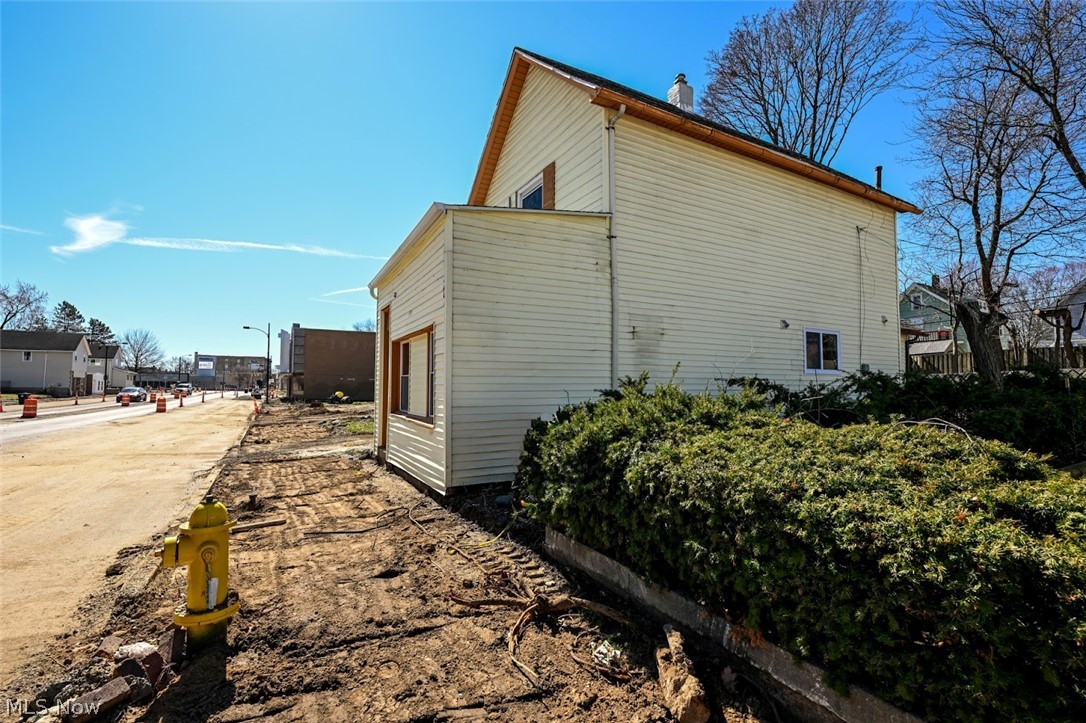 868 N Main Street Akron OH 44310