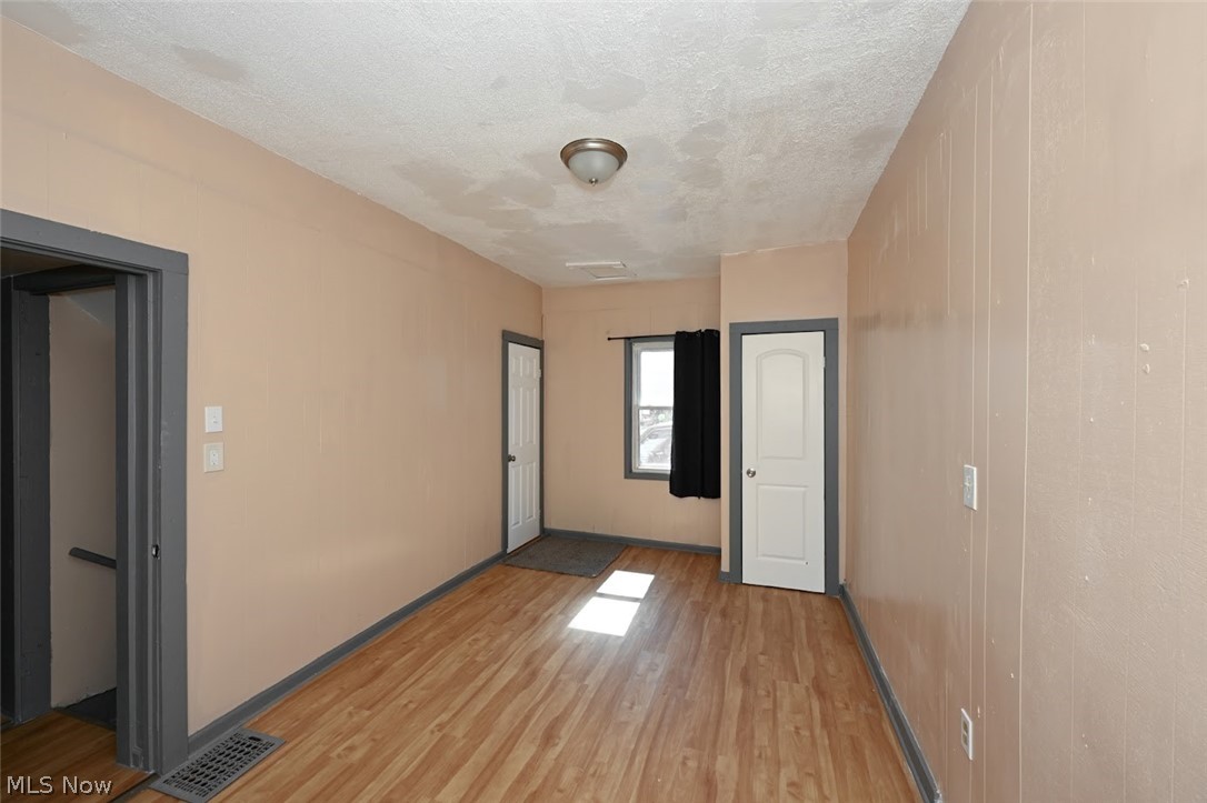 868 N Main Street Akron OH 44310