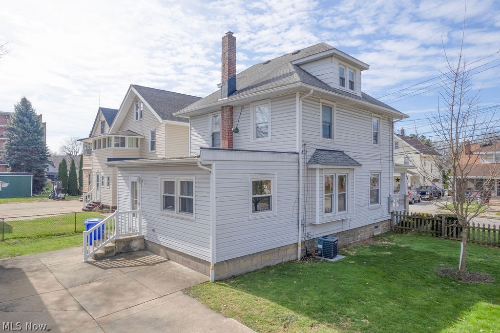 2495 Northland Street Cuyahoga Falls OH 44221