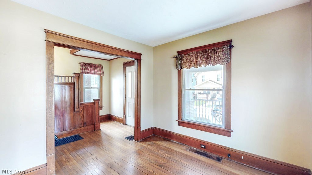 2495 Northland Street Cuyahoga Falls OH 44221