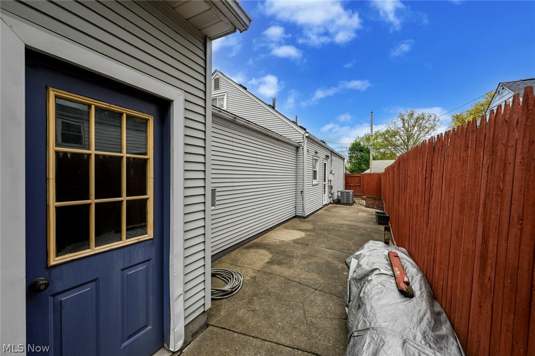 2839 Elmwood Street Cuyahoga Falls OH 44221