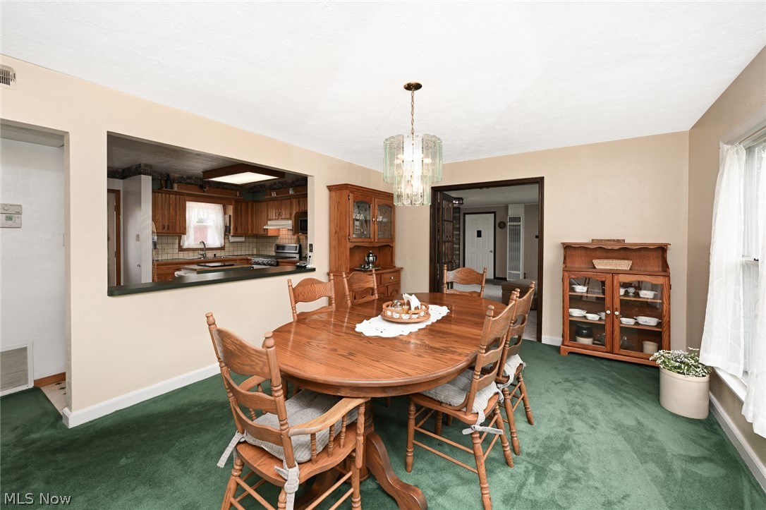 2839 Elmwood Street Cuyahoga Falls OH 44221