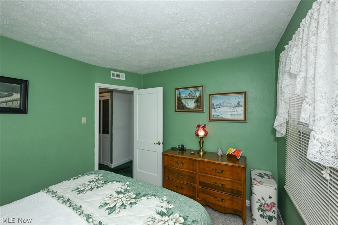 2839 Elmwood Street Cuyahoga Falls OH 44221