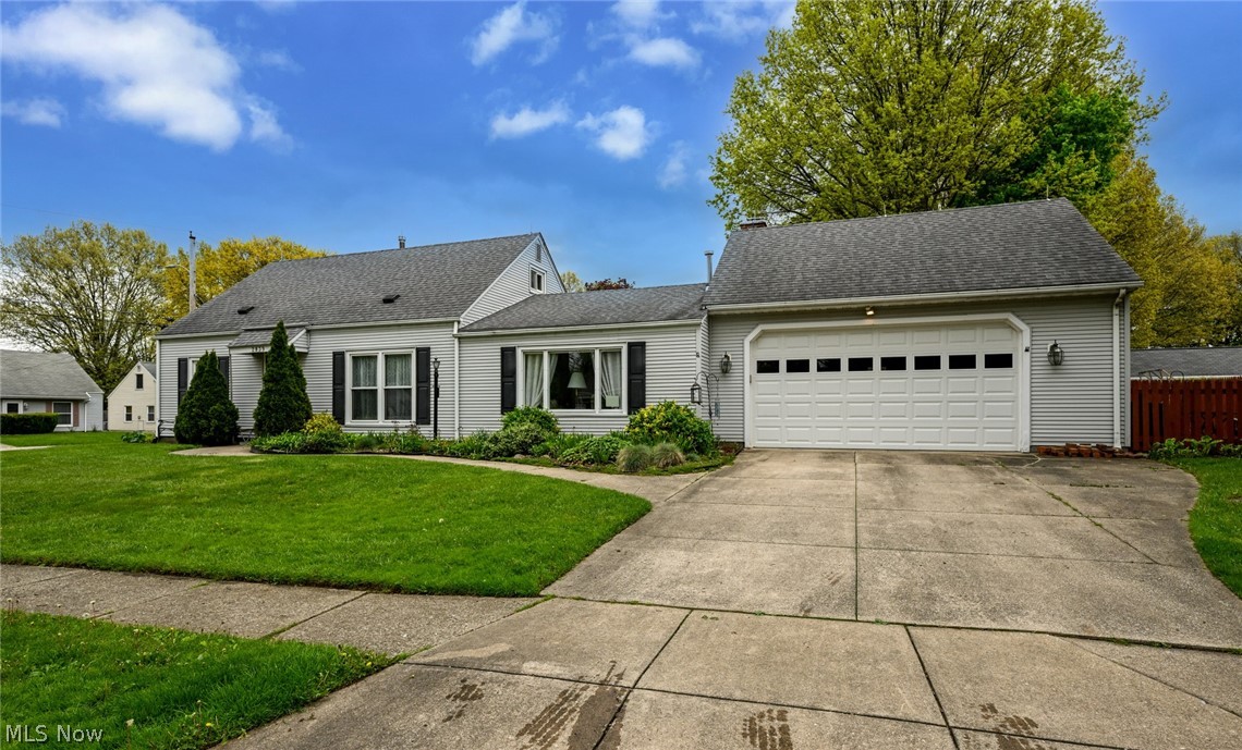 2839 Elmwood Street Cuyahoga Falls OH 44221