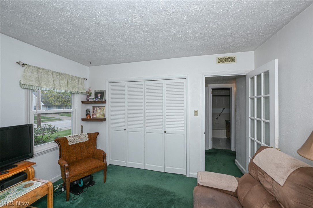 2839 Elmwood Street Cuyahoga Falls OH 44221