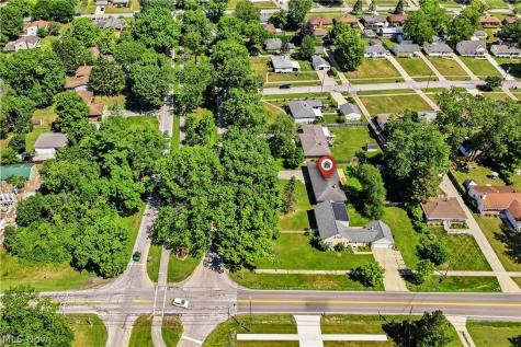 8985 Big Creek Parkway Strongsville OH 44149