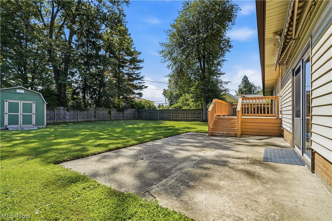 8985 Big Creek Parkway Strongsville OH 44149