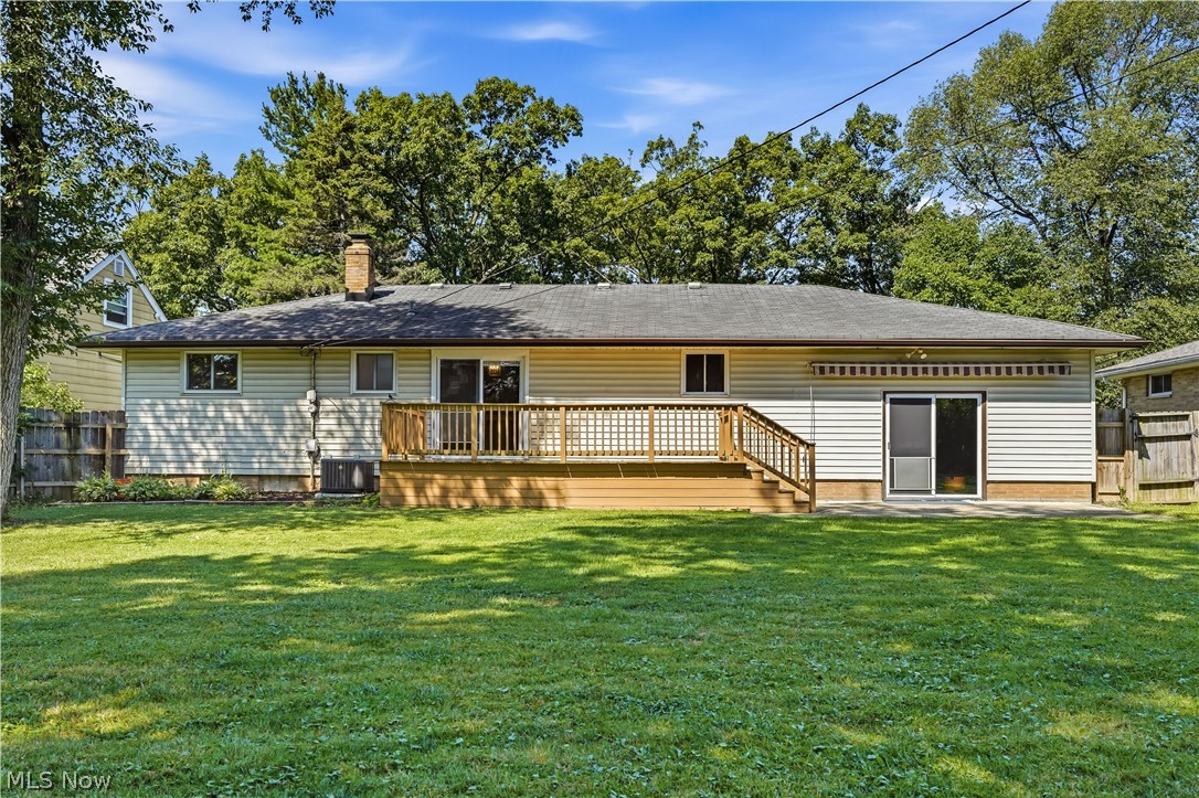 8985 Big Creek Parkway Strongsville OH 44149