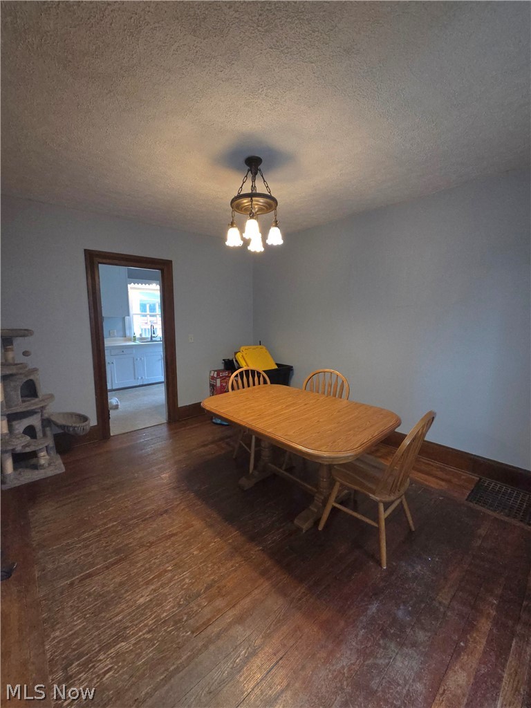 219 N Ella Street Orrville OH 44667