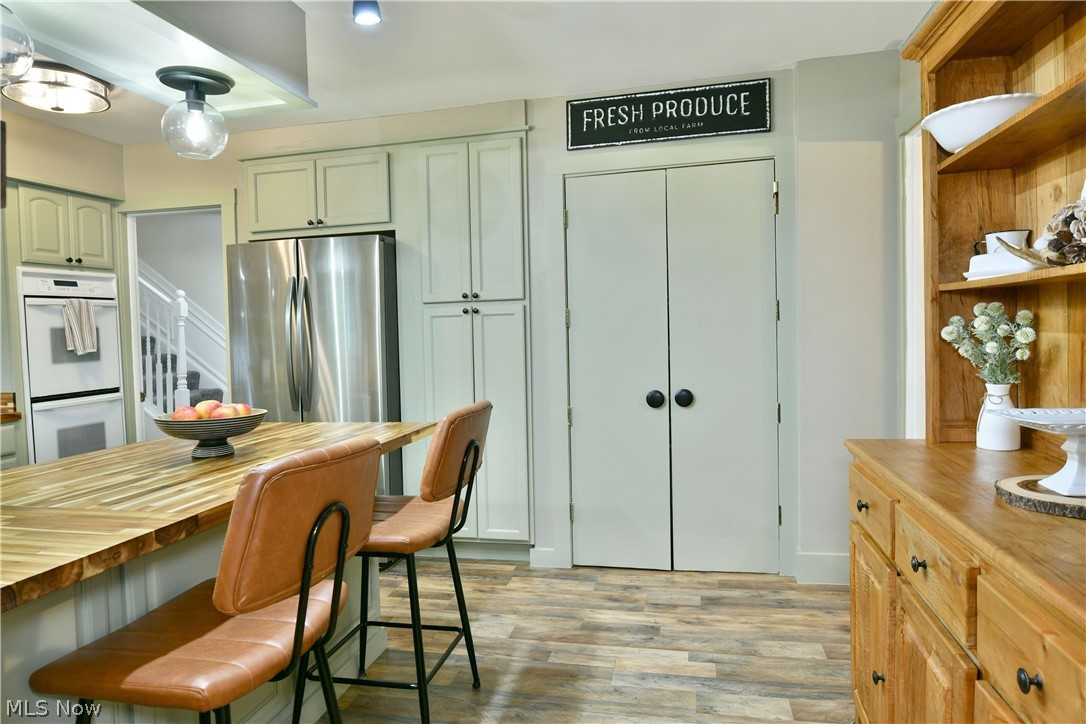 8093 S Park Drive Garrettsville OH 44231