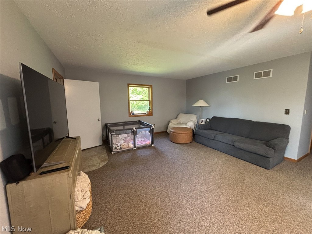 6060 Dalton Fox Lake Road North Lawrence OH 44666