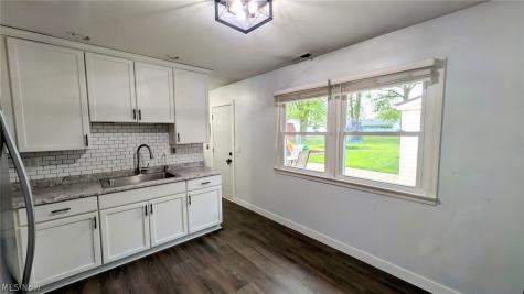 3816 Hoffman Drive Sandusky OH 44870