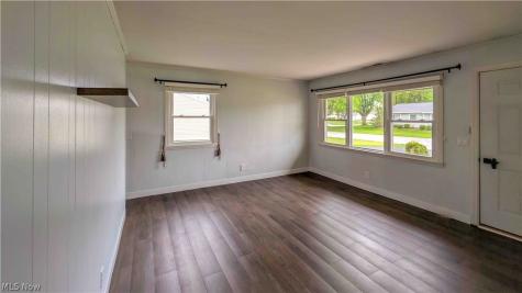 3816 Hoffman Drive Sandusky OH 44870