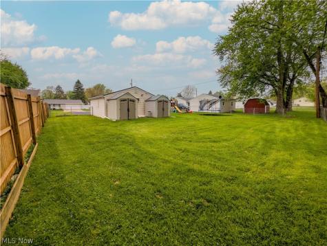 3816 Hoffman Drive Sandusky OH 44870