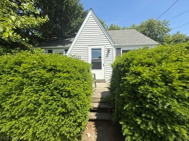 2622 Harmont Avenue NE Canton OH 44705
