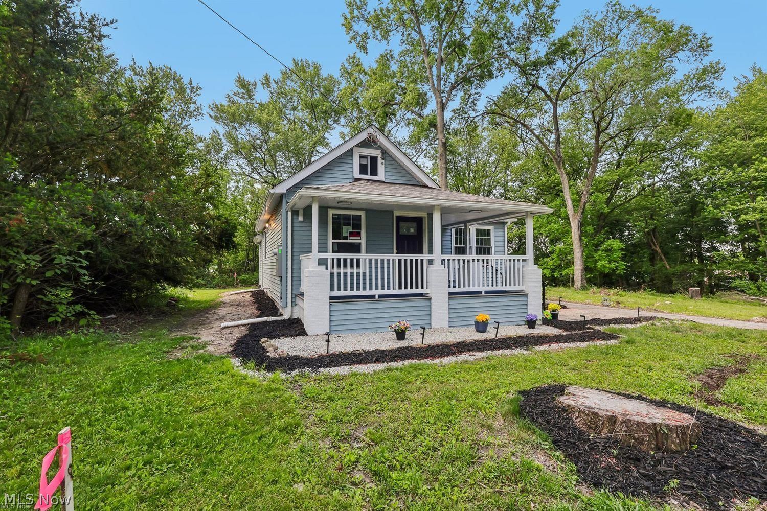 3343 Lawnview Avenue Lowellville OH 44436