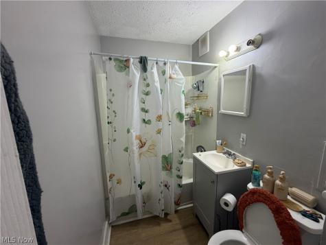 608 E. 120th Street Cleveland OH 44108