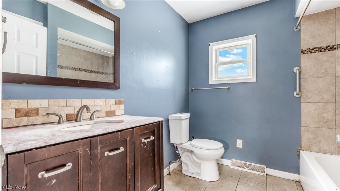490 Cedarhurst Drive Zanesville OH 43701