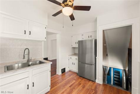 3110 W 111th Street Cleveland OH 44111