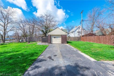 3110 W 111th Street Cleveland OH 44111
