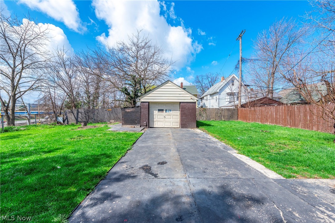 3110 W 111th Street Cleveland OH 44111