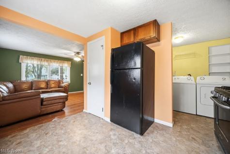 633 Vermont Drive Lorain OH 44052