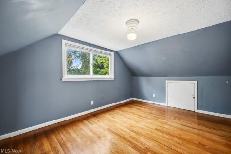 633 Vermont Drive Lorain OH 44052