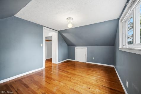633 Vermont Drive Lorain OH 44052